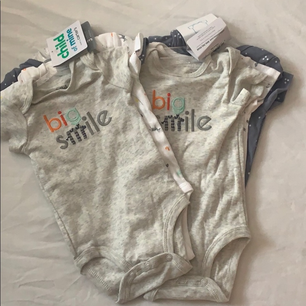 💥LOT💥 6 Twin matching onesies 0-3mth NWT